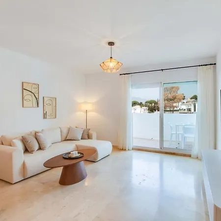 Apartman Modern Escape I Pool & Terrace